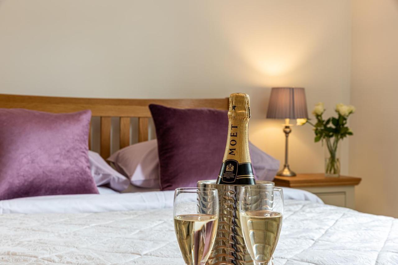 Slades Farm Bed and Breakfast Edington  Εξωτερικό φωτογραφία